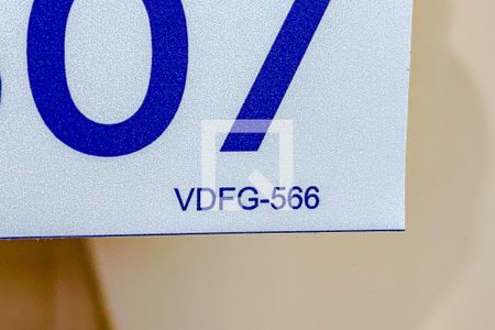 Plaquinha de apartamento à venda com 2 quartos, 52m² em Vila Bertioga, São Paulo