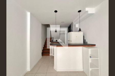 Cozinha de apartamento à venda com 2 quartos, 72m² em Flamengo, Rio de Janeiro