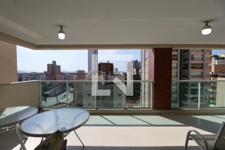 Varanda de apartamento para alugar com 3 quartos, 120m² em Balneario Guarujá, Guarujá