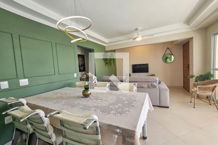 Sala de apartamento para alugar com 3 quartos, 120m² em Balneario Guarujá, Guarujá