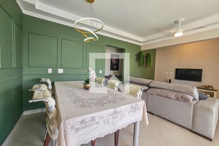 Sala de apartamento para alugar com 3 quartos, 120m² em Balneario Guarujá, Guarujá