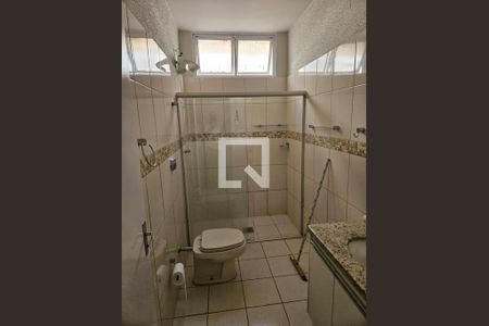 Banheiro de apartamento para alugar com 3 quartos, 117m² em Daniel Fonseca, Uberlândia