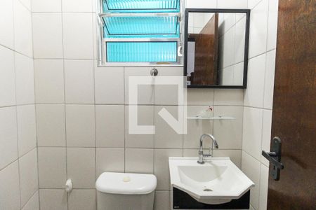 Lavabo de casa de condomínio à venda com 2 quartos, 86m² em Vila Carmosina, São Paulo