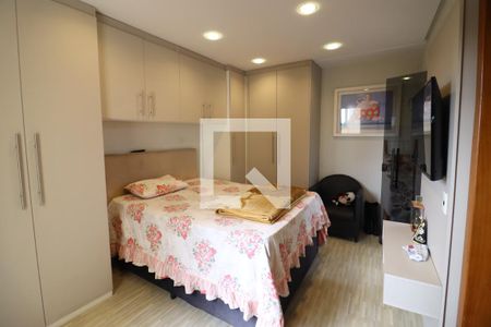 Suíte 1 de casa à venda com 3 quartos, 368m² em Bussocaba, Osasco