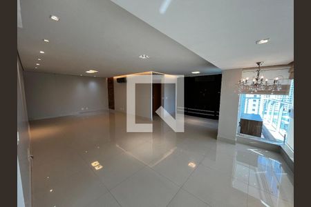 Sala de apartamento para alugar com 3 quartos, 275m² em Águas Claras, Brasília