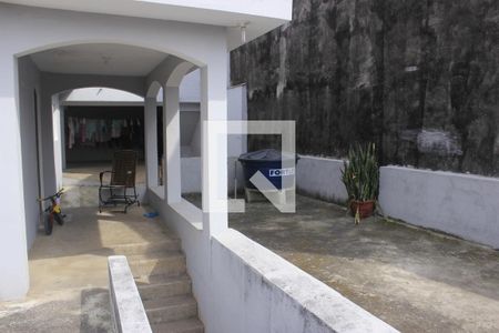 Varanda de casa para alugar com 4 quartos, 381m² em Parque das Nacoes, Guarulhos