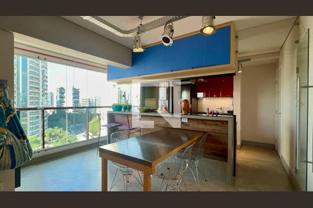 Sala/Cozinha de apartamento à venda com 1 quarto, 60m² em Pinheiros, São Paulo