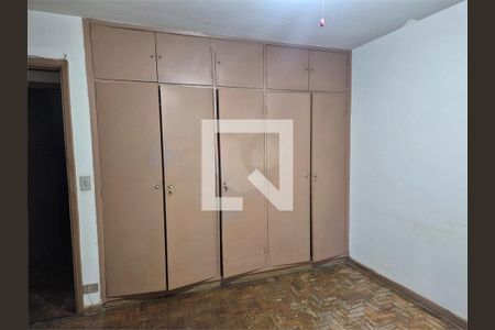 Casa à venda com 4 quartos, 320m² em Campo Belo, São Paulo