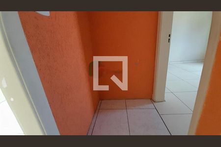 Casa à venda com 2 quartos, 60m² em Vila Carrão, São Paulo