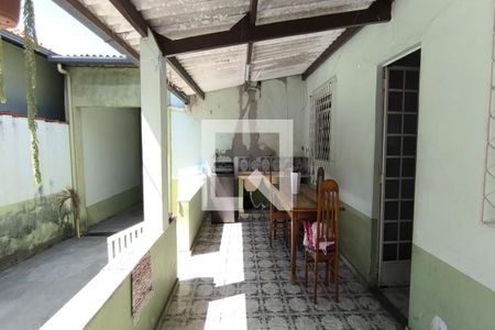 Casa à venda com 3 quartos, 180m² em Rio Branco, Belo Horizonte