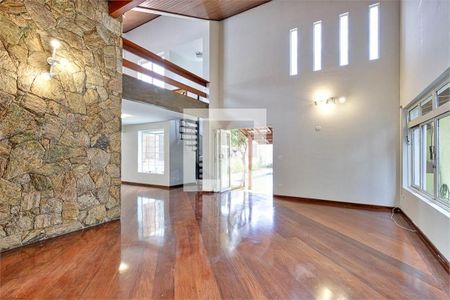 Casa de Condomínio à venda com 3 quartos, 375m² em Vila Cruzeiro, São Paulo