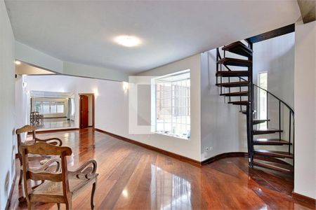 Casa de Condomínio à venda com 3 quartos, 375m² em Vila Cruzeiro, São Paulo