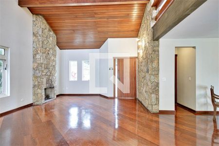 Casa de Condomínio à venda com 3 quartos, 375m² em Vila Cruzeiro, São Paulo