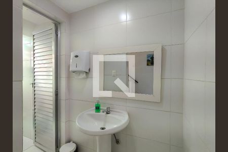 Banheiro Corredor de casa para alugar com 5 quartos, 249m² em Vila Isabel, Rio de Janeiro