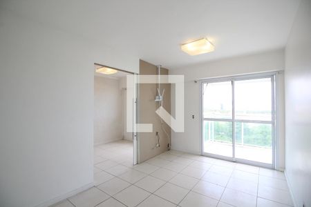 Sala de apartamento para alugar com 2 quartos, 71m² em Jacarepaguá, Rio de Janeiro