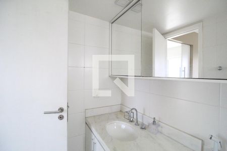 Banheiro da suíte 1 de apartamento para alugar com 2 quartos, 71m² em Jacarepaguá, Rio de Janeiro