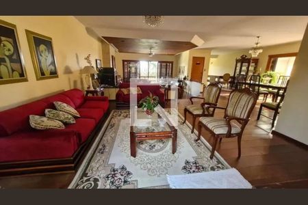 Sala de casa à venda com 4 quartos, 455m² em Glória, Porto Alegre