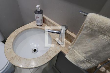 Lavabo de apartamento à venda com 3 quartos, 120m² em Santa Teresinha, São Paulo