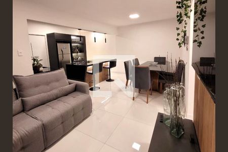 Sala de apartamento à venda com 3 quartos, 74m² em Vila Olímpia, São Paulo