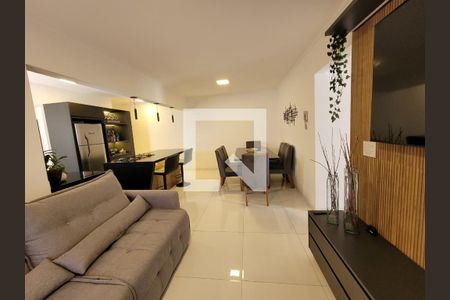 Sala de apartamento à venda com 3 quartos, 74m² em Vila Olímpia, São Paulo