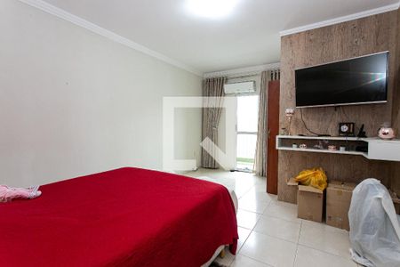 Suíte de casa para alugar com 3 quartos, 200m² em Vila Santa Isabel, São Paulo