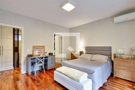 Casa à venda com 3 quartos, 304m² em Granja Julieta, São Paulo