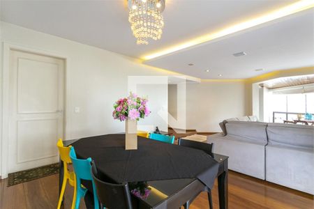 Apartamento à venda com 4 quartos, 216m² em Jardim Fonte do Morumbi, São Paulo