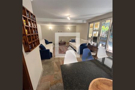 Casa à venda com 8 quartos, 395m² em Vila Campo Grande, São Paulo