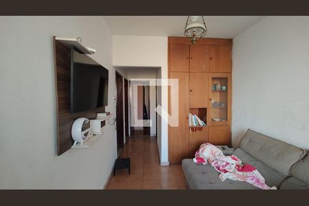 Casa à venda com 5 quartos, 312m² em João Pinheiro, Belo Horizonte