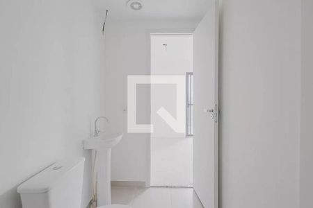 Banheiro de apartamento à venda com 1 quarto, 25m² em Pinheiros, São Paulo
