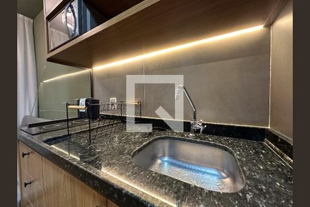 Sala/Cozinha de apartamento à venda com 1 quarto, 24m² em Pompeia, São Paulo