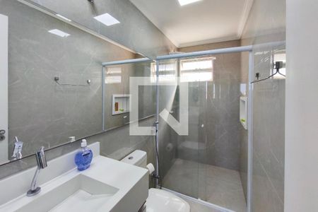 Banheiro de apartamento à venda com 3 quartos, 87m² em Vila Progresso, Campinas