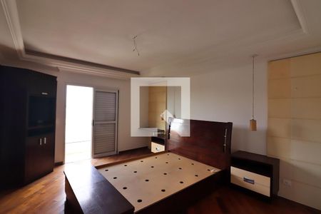 Suíte 1 de casa de condomínio para alugar com 3 quartos, 642m² em Bairro dos Casa, São Bernardo do Campo