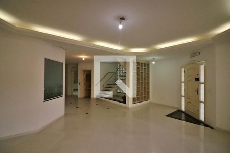 Sala  de casa de condomínio para alugar com 3 quartos, 642m² em Bairro dos Casa, São Bernardo do Campo