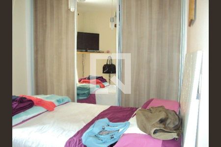 Casa à venda com 3 quartos, 230m² em Jardim Consorcio, São Paulo