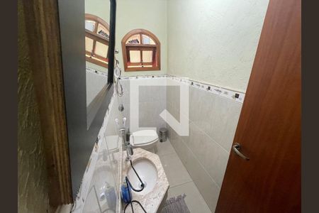 Lavabo de casa para alugar com 3 quartos, 220m² em Vila Tijuco, Guarulhos