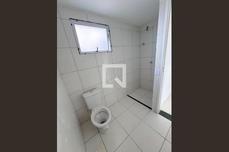 Banheiro de apartamento para alugar com 2 quartos, 48m² em Conceição, Diadema