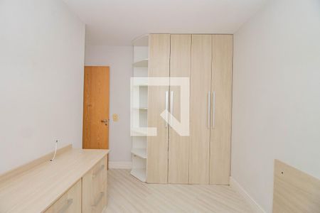 Quarto  2 de apartamento para alugar com 3 quartos, 68m² em Jardim Carvalho, Porto Alegre