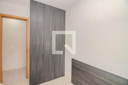 Quarto  1 de apartamento para alugar com 3 quartos, 68m² em Jardim Carvalho, Porto Alegre