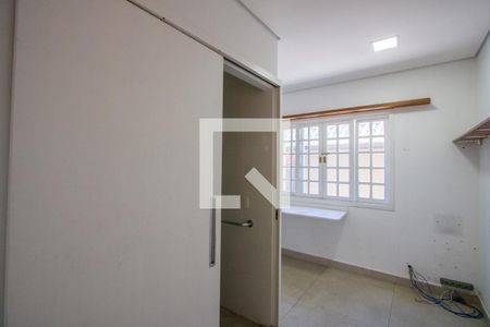 Quarto 5 de casa para alugar com 5 quartos, 210m² em Vila Assunção, Santo André