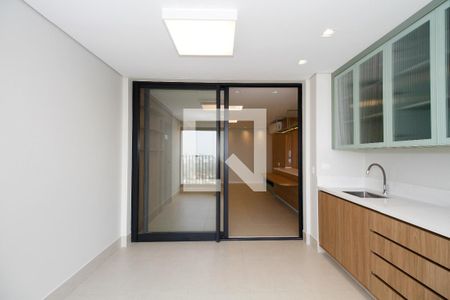 Varanda Sala/Cozinha de apartamento para alugar com 2 quartos, 100m² em Pinheiros, São Paulo