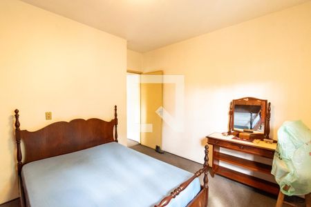 Quarto 2 de casa à venda com 4 quartos, 180m² em Vila Guarani (zona Sul), São Paulo