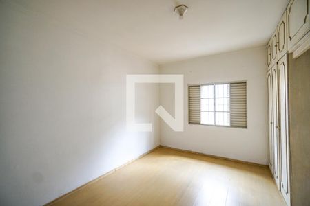 Quarto 01 de casa à venda com 3 quartos, 219m² em Parque São Jorge, São Paulo