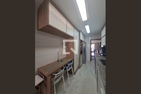 Cozinha de apartamento à venda com 3 quartos, 133m² em Santana, São Paulo