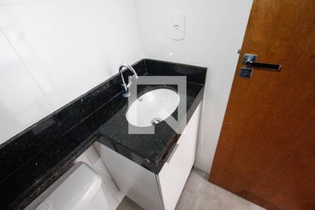 Banheiro de apartamento para alugar com 1 quarto, 37m² em Vila Dom Pedro Ii, São Paulo