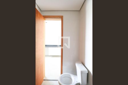 Banheiro Social de kitnet/studio para alugar com 1 quarto, 38m² em Vila Constança, São Paulo