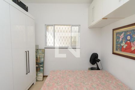 Quarto 1 de casa à venda com 3 quartos, 385m² em Monte Castelo, Contagem