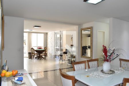 Sala de Jantar de casa para alugar com 4 quartos, 420m² em Jardim Social, Curitiba