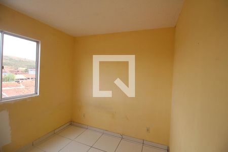 Quarto 1 de apartamento para alugar com 2 quartos, 45m² em Bom Pastor, Belford Roxo