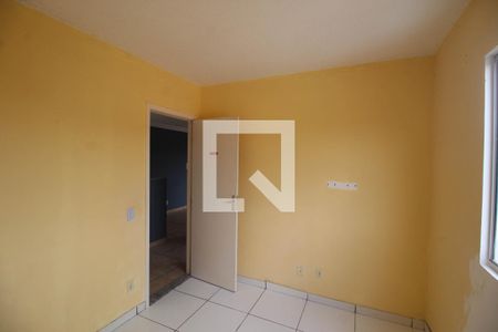 Quarto 1 de apartamento para alugar com 2 quartos, 45m² em Bom Pastor, Belford Roxo